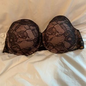 Strapless Victoria’s Secret Biofit bra